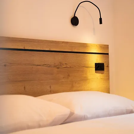 Pust Rekreacne Stredisko *