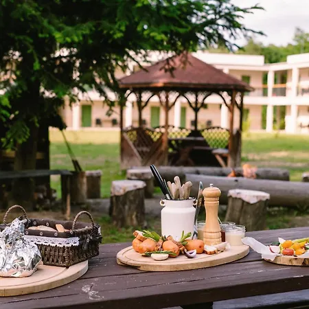 Pust Rekreacne Stredisko *