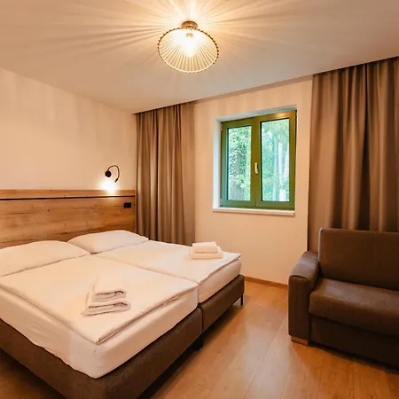 Pust Rekreacne Stredisko * Prievidza