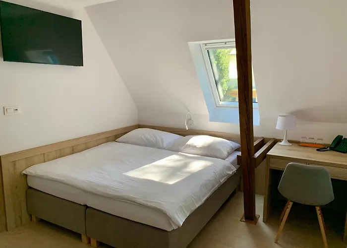 Pust Rekreacne Stredisko Resort *