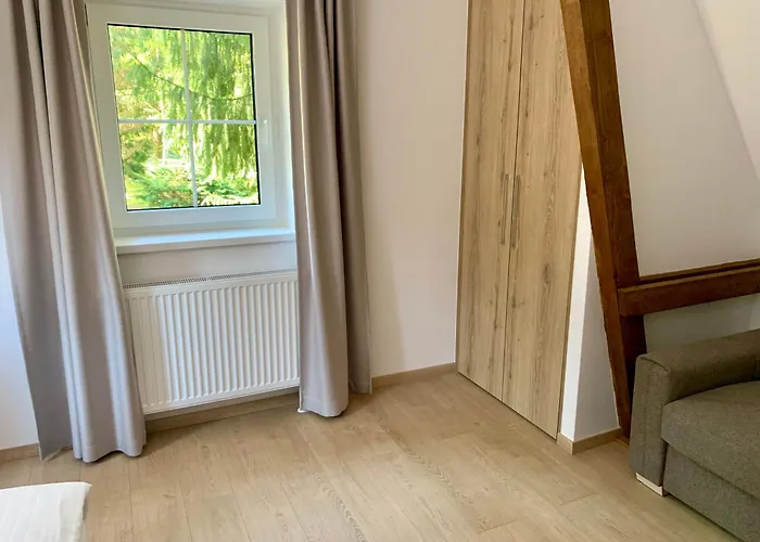 Pust Rekreacne Stredisko Resort *